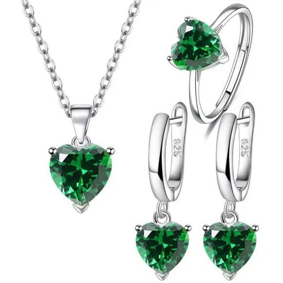 925 Sterling Silver Lab Emerald Heart Necklace Earrings Ring Set Woman BOHO NEW